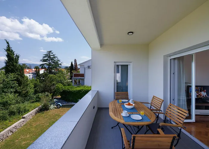 Karmen Apartament *