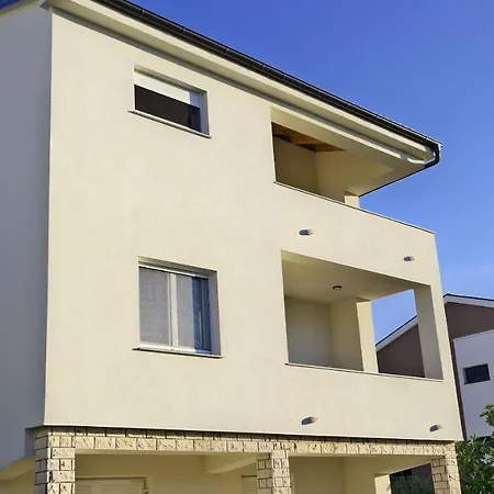 Apartment Karmen Silo (Krk)