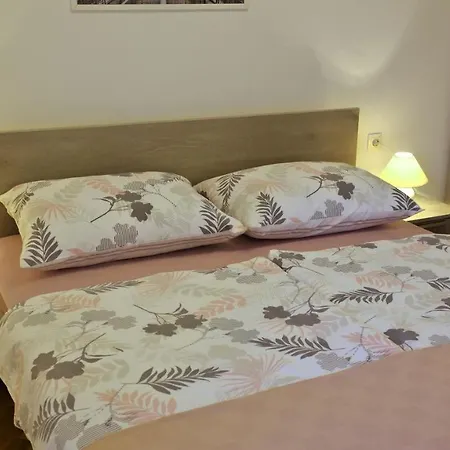 Karmen Apartman *