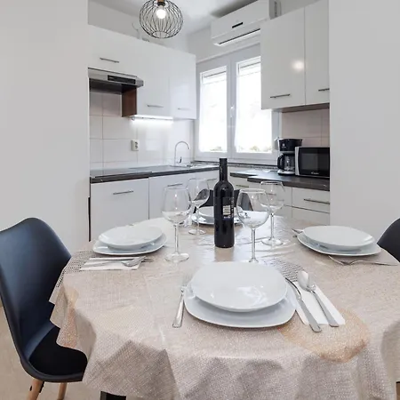 Apartamento Karmen *